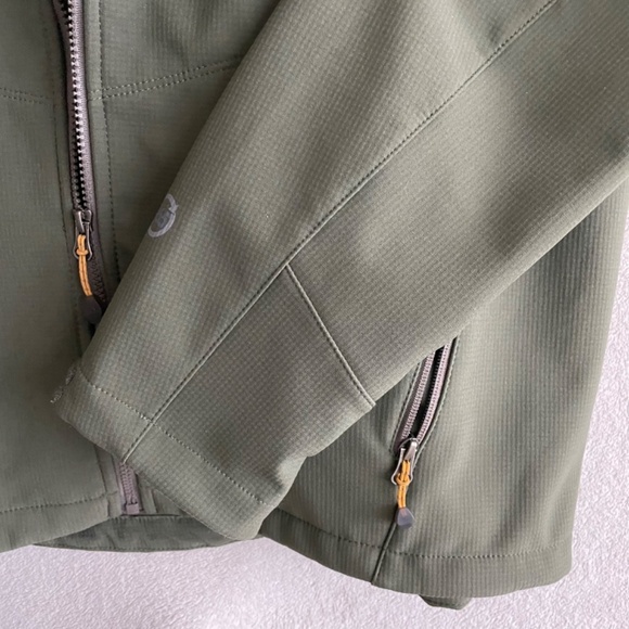 Eddie Bauer 365 Lightweight Jacket with fleece lining. - Picture 5 of 7